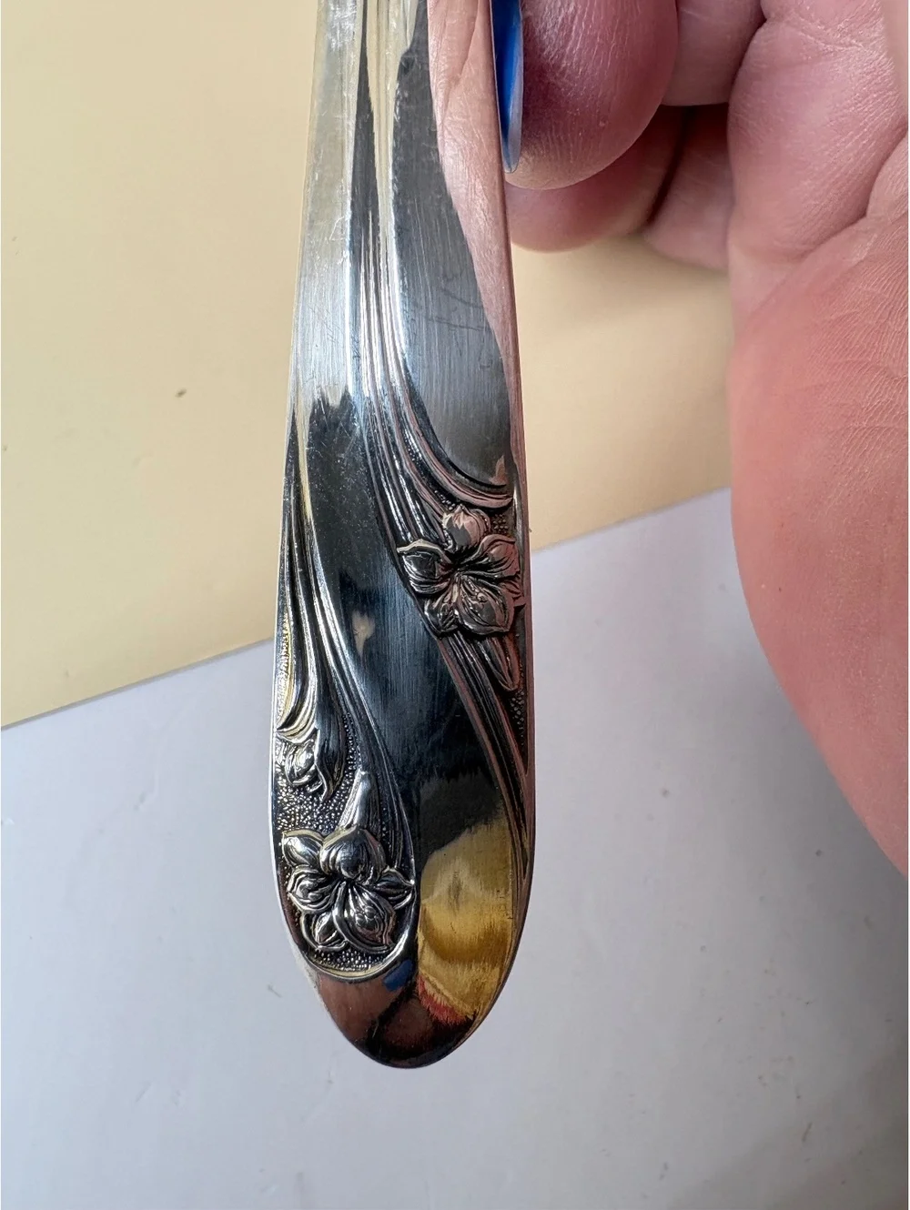 8 Holmes & Edwards Lovely Lady Silverplate Tablespoons Oval Soup Spoons 1937